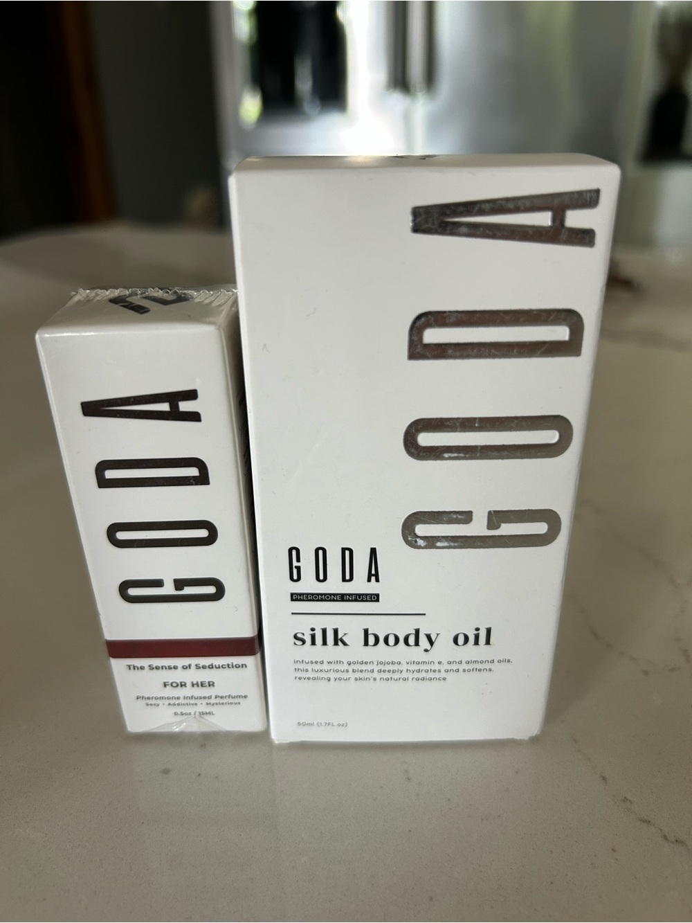 Silk Body Oil — White Nourishing Body Oil for Women